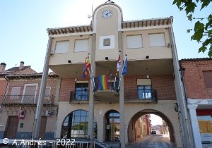Ayuntamiento y arco